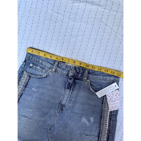 Free People Side Stripe Embellished Beaded Denim Jean Mini Skirt Distressed 8 - Picture 11 of 11